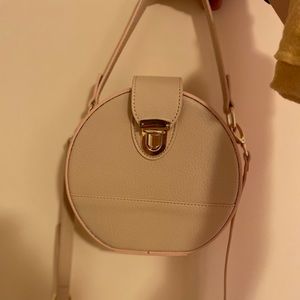 Beige Purse/Handbag